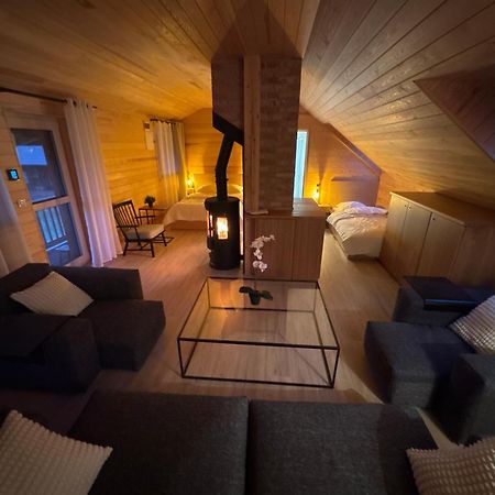 Dolina Sanu Hotel Krzeszow  Екстериор снимка